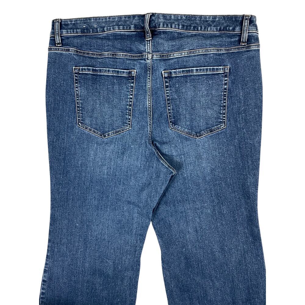 Lane Bryant Signature Fit Boot Jean Blue Denim 22 Short Casual Wardrobe Basics - Picture 10 of 15
